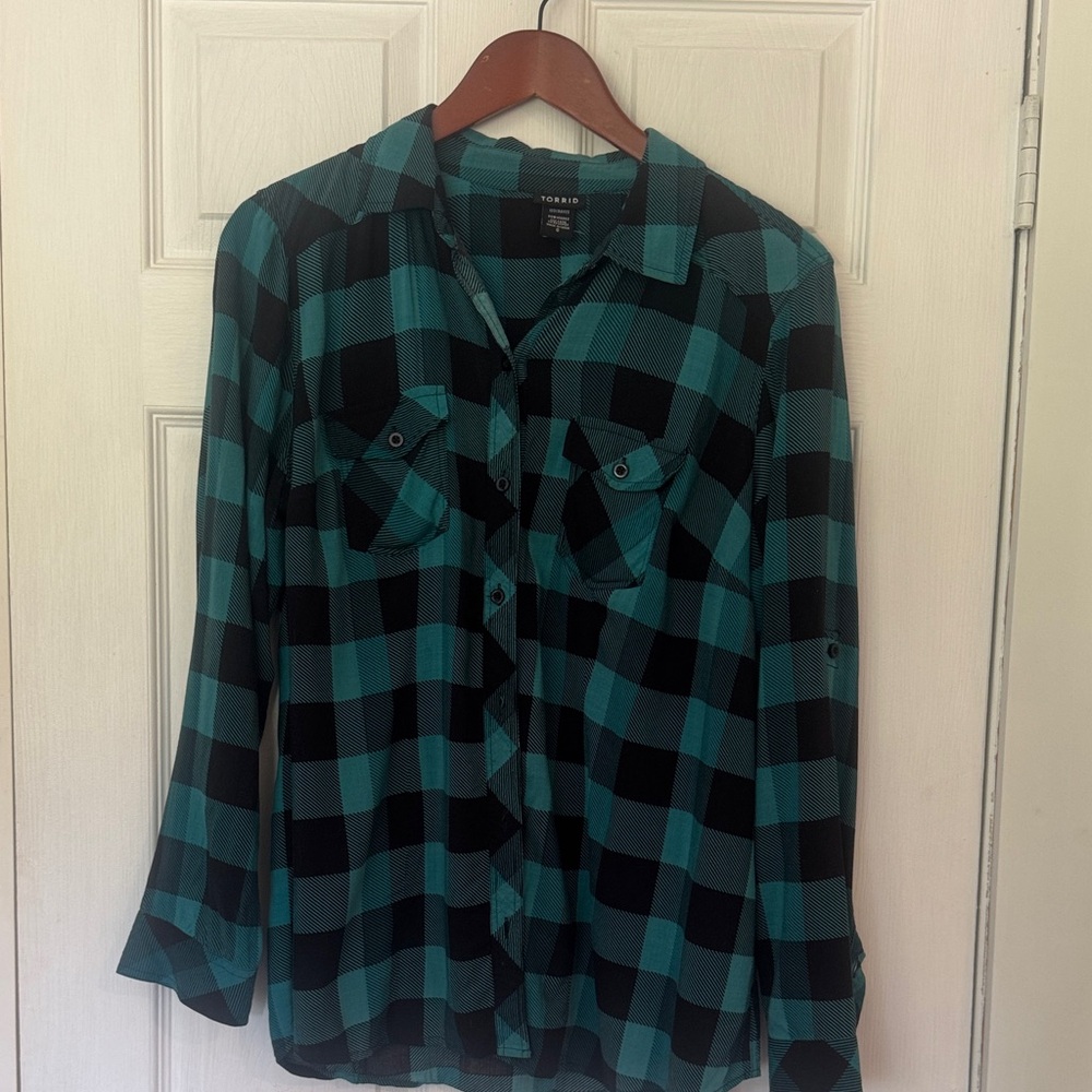 Torrid Teal & Black Plaid Button-Up Shirt